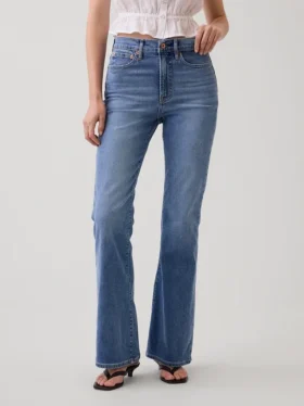 Jeans évasés taille haute style années 70