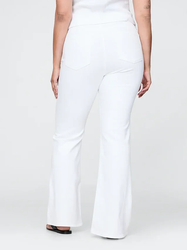 Jeans évasés taille haute style années 70