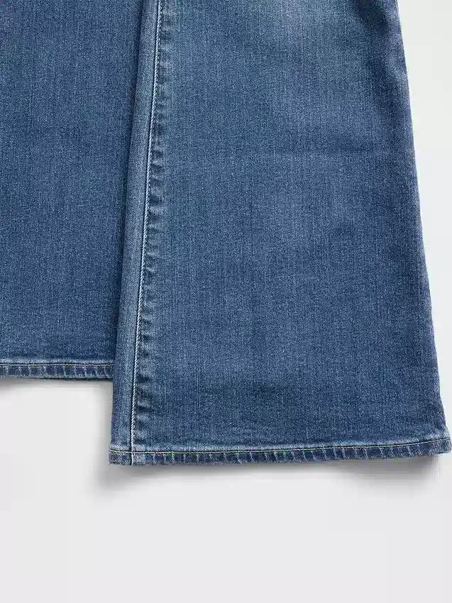Jeans évasés taille haute style années 70