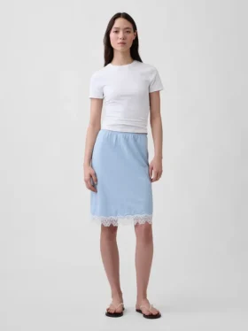 Jupe en mélange de lin avec bordure en dentelle