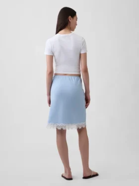 Jupe en mélange de lin avec bordure en dentelle