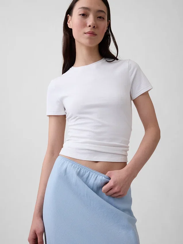 Jupe en mélange de lin avec bordure en dentelle