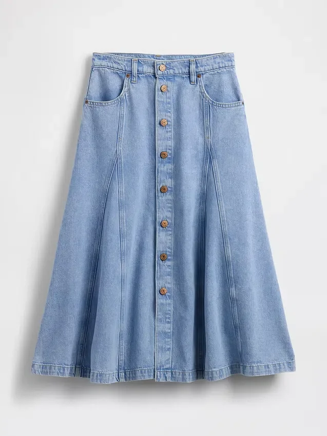 Jupe longue en denim à coutures apparentes et boutons sur le devant