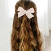 L'ensemble de barrettes à nœud Hannah