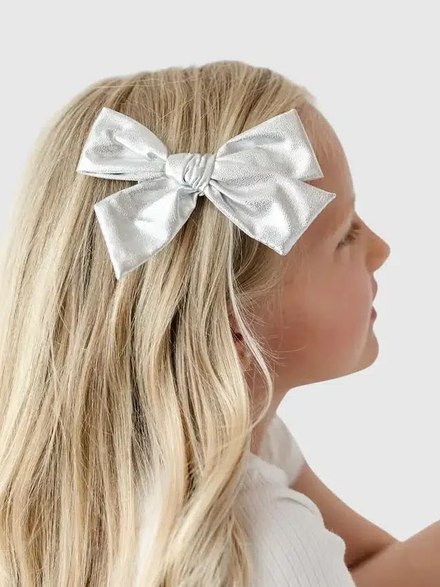 L'ensemble de barrettes à nœud Lauren