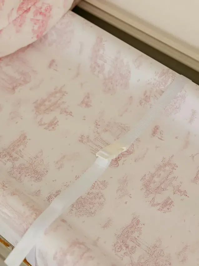 Le matelas à langer Contour de The Gilded Bird