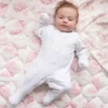 Le tapis de jeu matelassé « Gilded Bird Spring Toile »