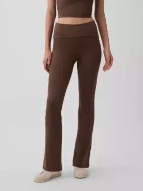 Leggings GapFit Smooth à taille repliable et jambes légèrement évasées
