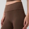 Leggings GapFit Smooth à taille repliable et jambes légèrement évasées