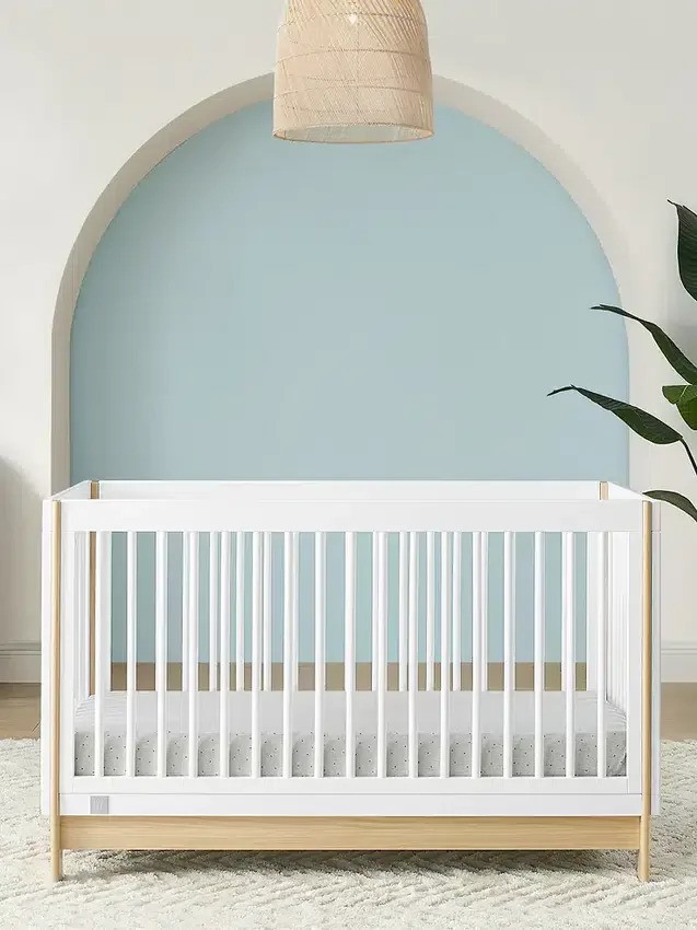 Lit convertible babyGap Tate