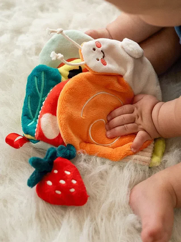 Livre tactile « Silly Snail »