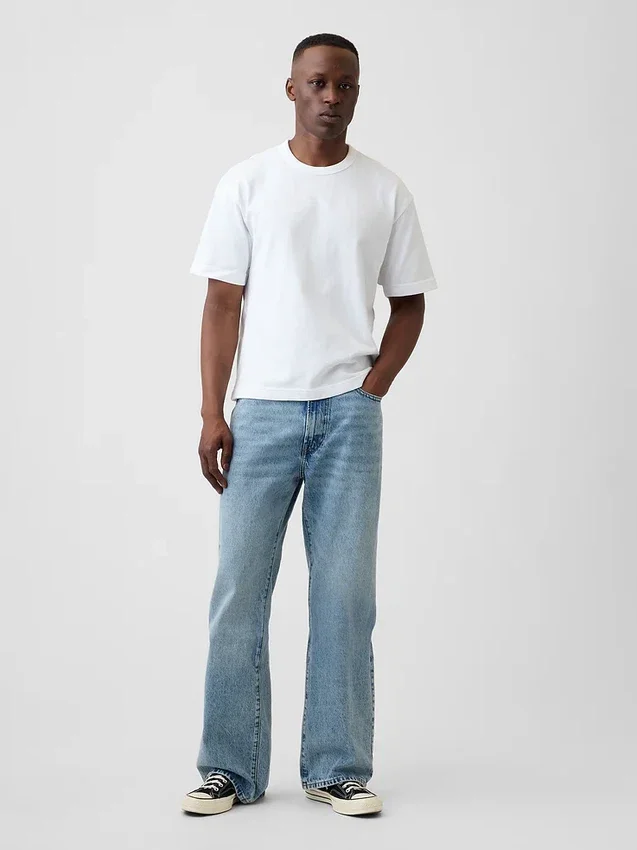 Loose Jeans bootcut ample