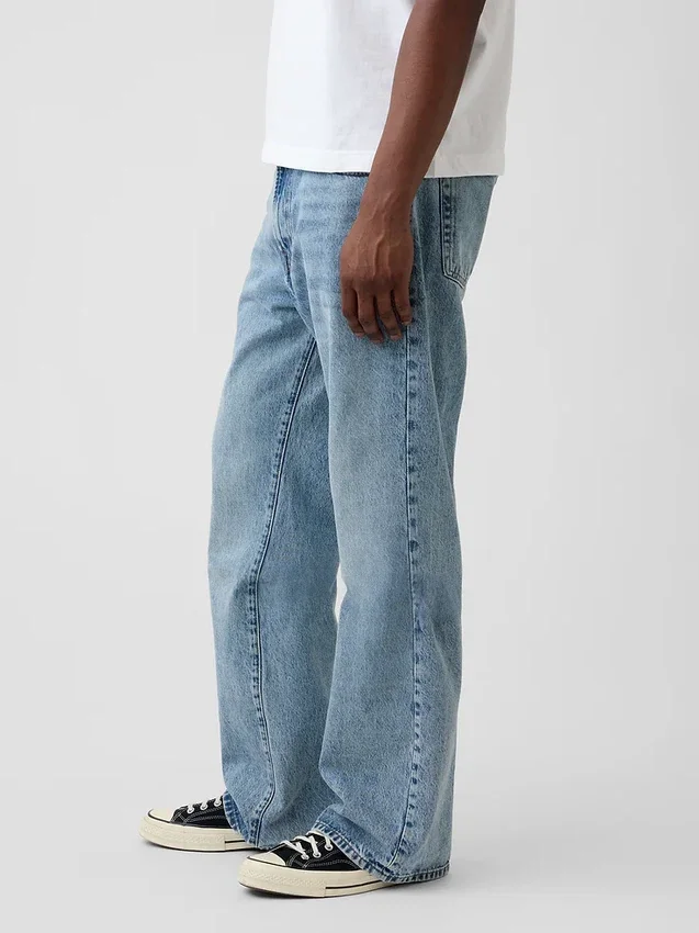 Loose Jeans bootcut ample