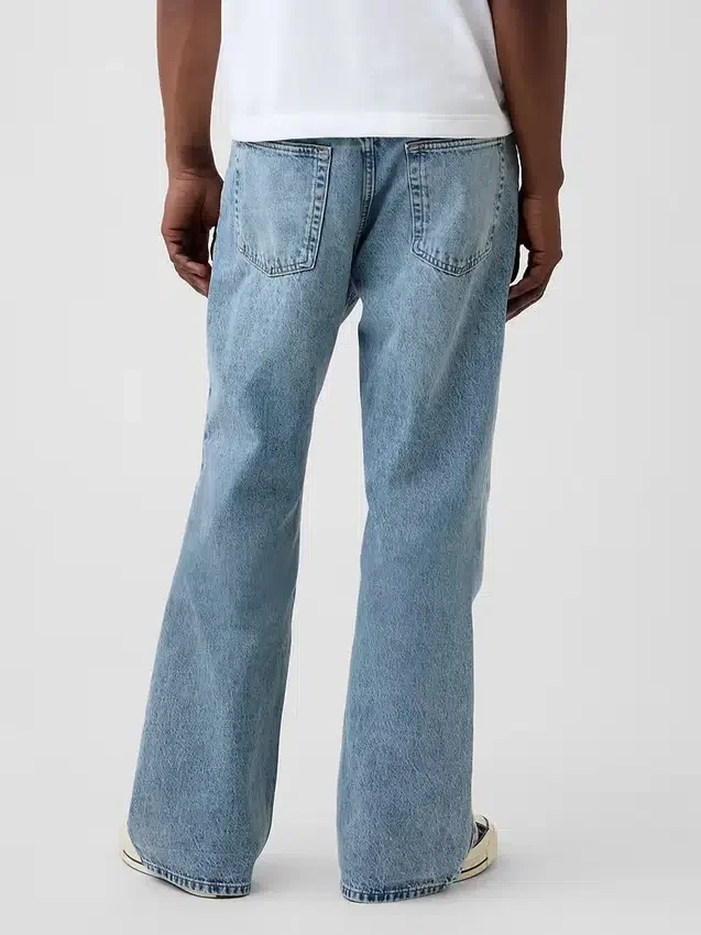 Loose Jeans bootcut ample