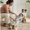 Lot « Bliss » de BabyBjörn comprenant un transat en jersey 3D et une peluche