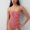 Maillot de bain à encolure dégagée