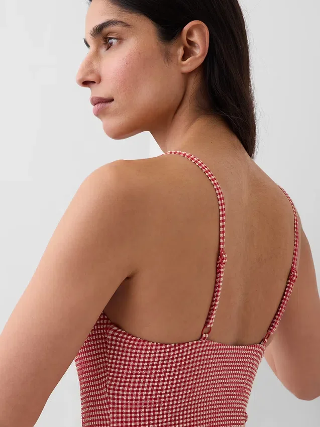 Maillot de bain à encolure dégagée