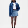 Mini-jupe en denim avec ceinture