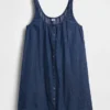 Mini-robe boutonnée sur le devant