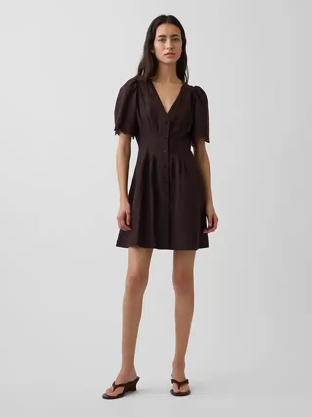 Mini-robe chemise cintrée en mélange de lin