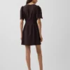 Mini-robe chemise cintrée en mélange de lin