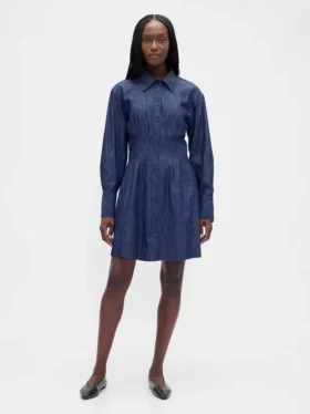 Mini-robe chemise plissée