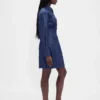 Mini-robe chemise plissée