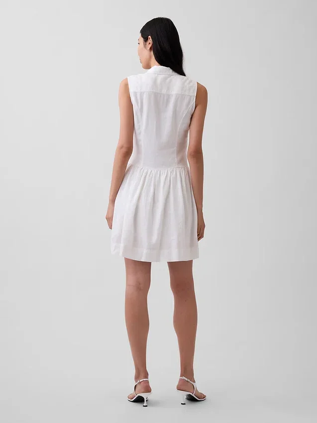 Mini-robe chemise à taille basse en mélange de lin