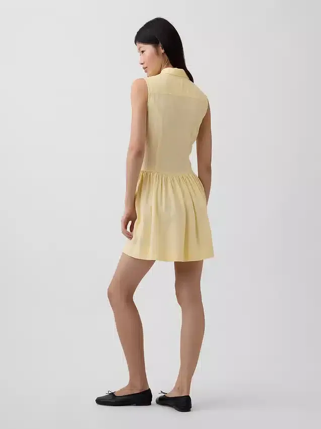 Mini-robe chemise à taille basse en mélange de lin