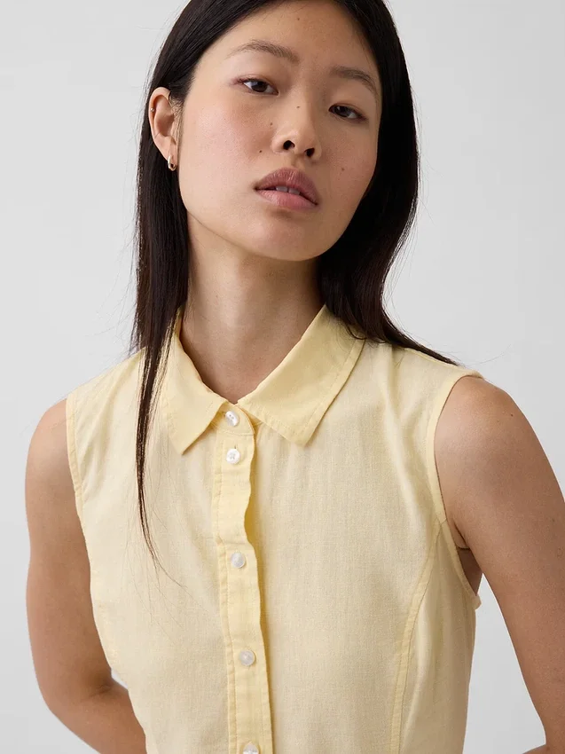 Mini-robe chemise à taille basse en mélange de lin