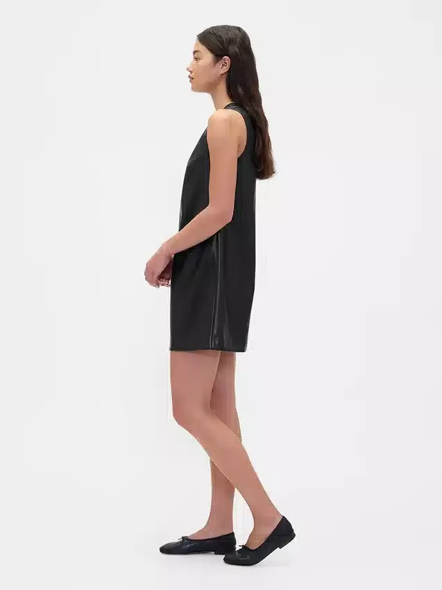 Mini-robe droite en cuir vegan