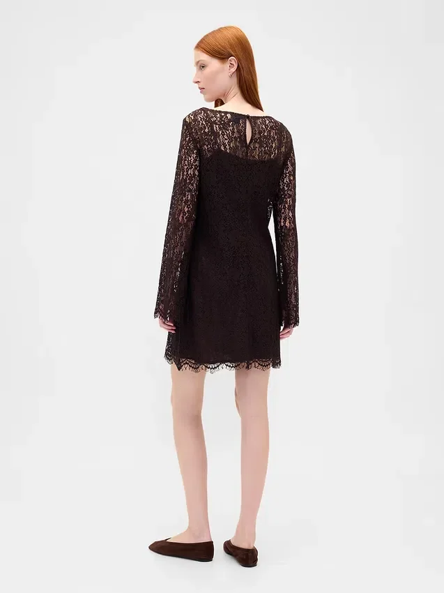 Mini-robe droite en dentelle