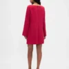 Mini-robe droite à encolure bateau