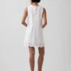 Mini-robe droite à ourlet ajouré