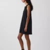 Mini-robe à empiècement en crochet, mélange de lin