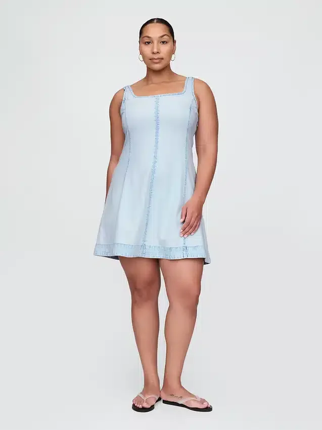 Mini-robe en denim