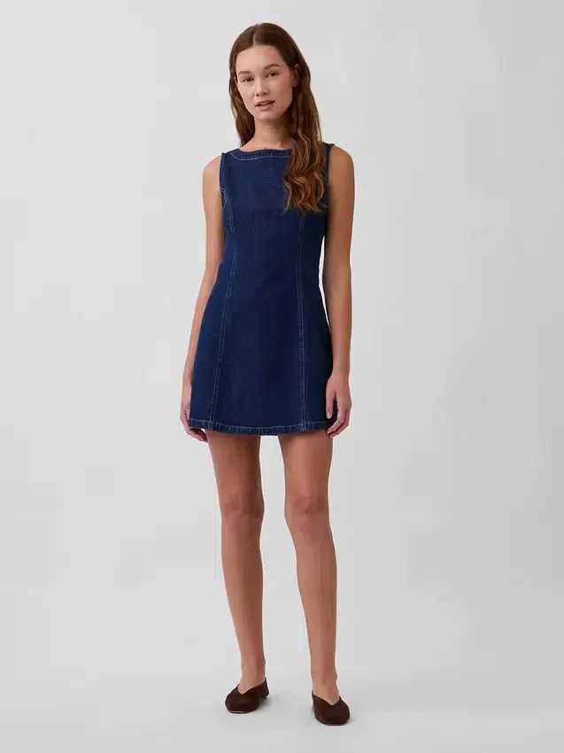 Mini-robe en denim à col bateau
