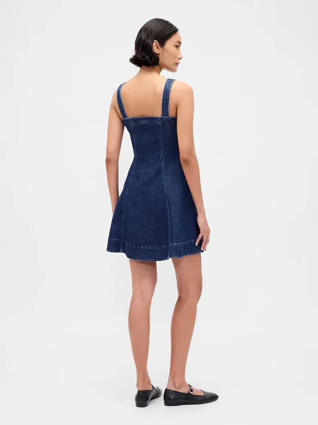 Mini-robe en denim à fermeture éclair sur le devant