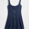 Mini-robe en denim à fermeture éclair sur le devant