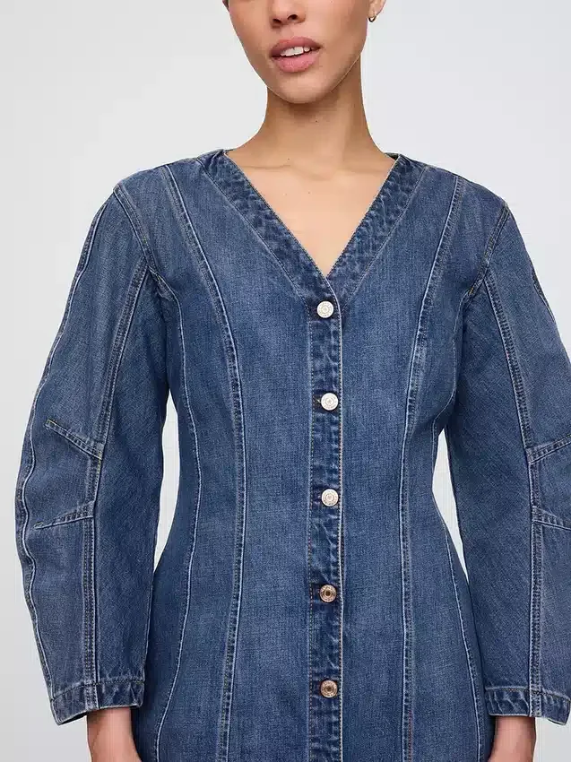 Mini-robe en denim à manches bouffantes
