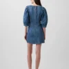 Mini-robe en denim ultra-doux à manches bouffantes