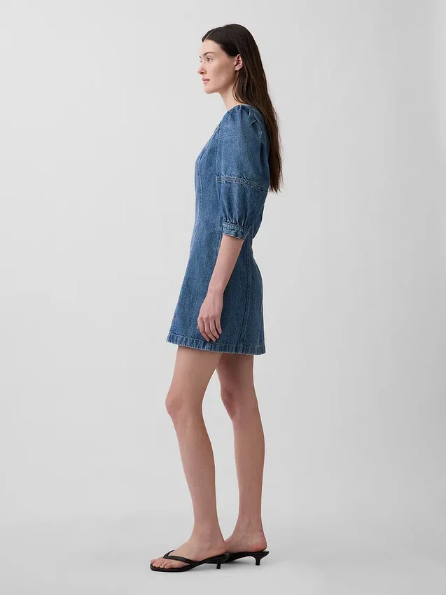 Mini-robe en denim ultra-doux à manches bouffantes