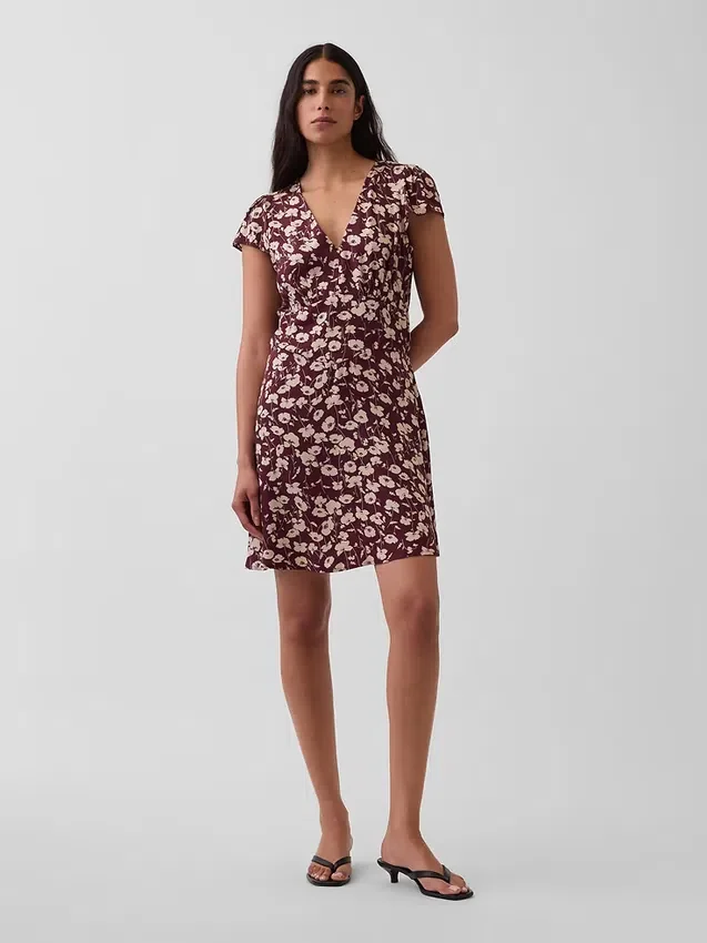 Mini-robe imprimée à col en V