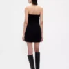 Mini-robe sans bretelles en velours côtelé