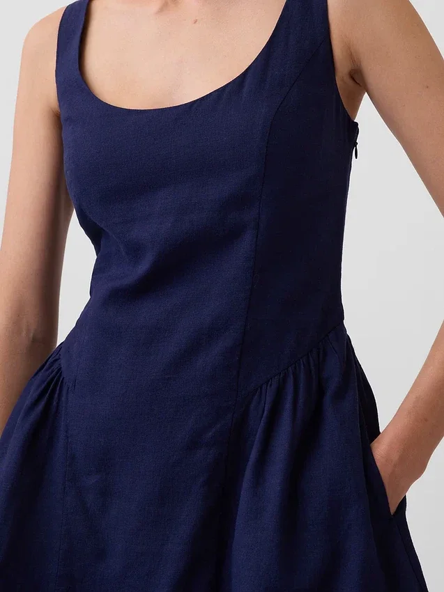 Mini-robe taille basse en mélange de lin
