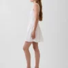 Mini-robe à taille basse et plis creux