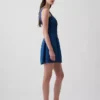 Mini-robe à taille basse et plis creux