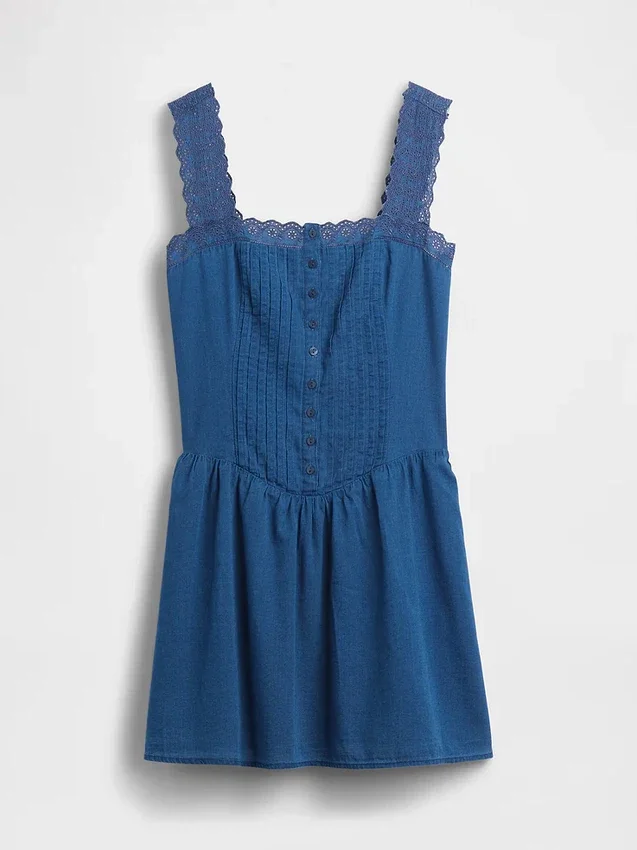 Mini-robe à taille basse et plis creux