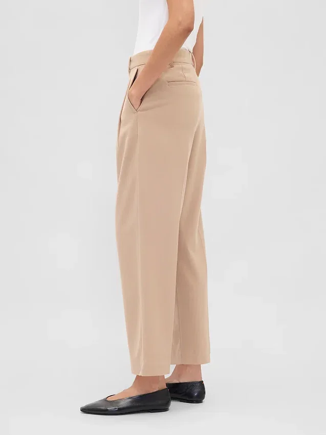 Pantalon 365 taille haute en sergé brossé, coupe fuselée aux chevilles