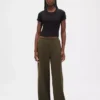 Pantalon ample et confortable